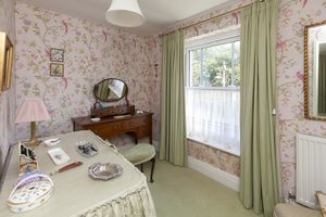 Dressing Room_14WL- click for photo gallery